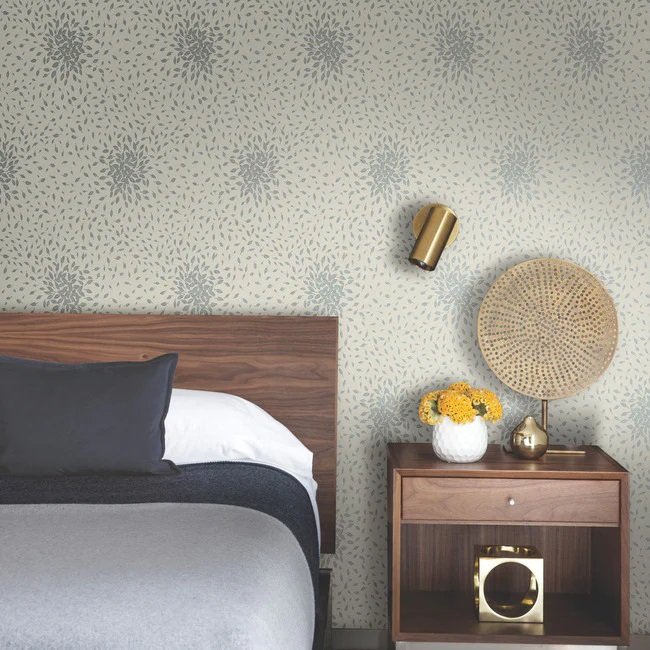 MD7105 PETITE LEAVES WALLPAPER