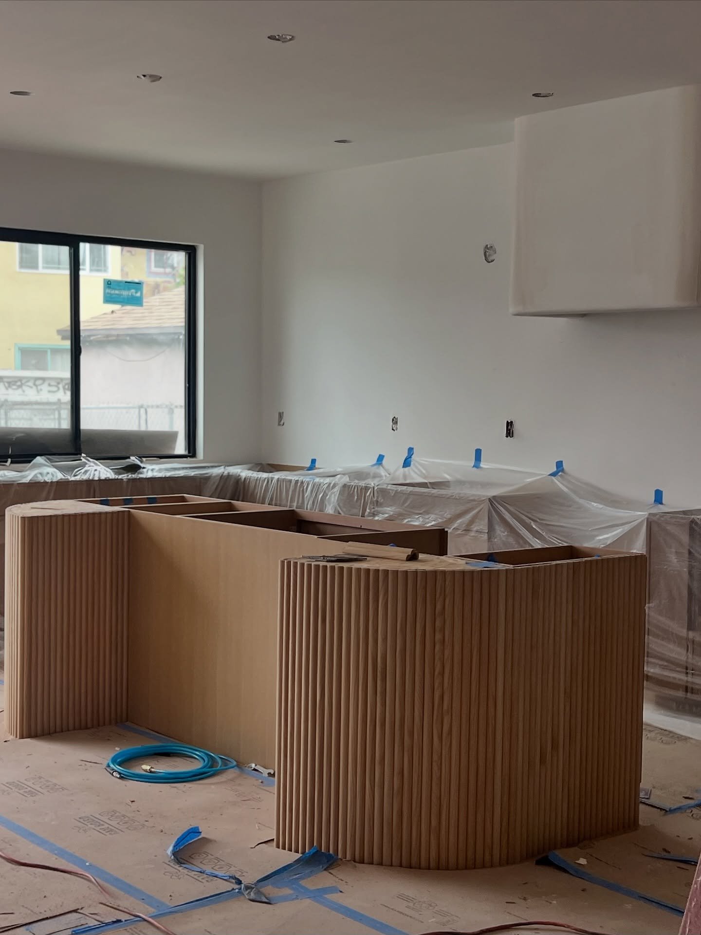 Kitchen still loading, but this custom round fluted island already has me drooling 🧪🫧🤤🏝️

#jojodesignstudio 
#kitchendesign 
#kitchen 
#fluted 
#coolcoverings 
#interiordesign