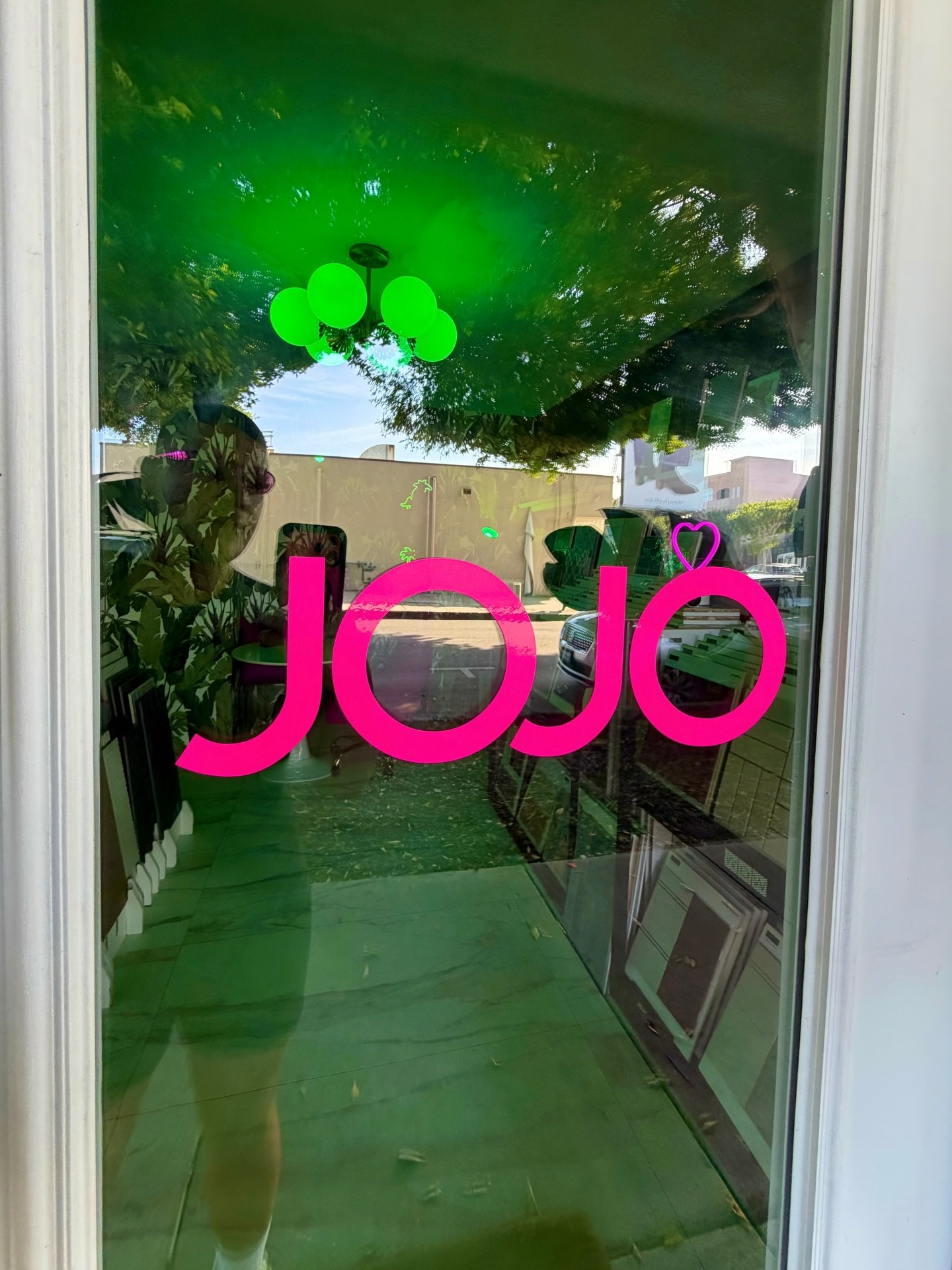 Link in bio 🩷🪩🌴

🏎️💨
#jojodesignstudio