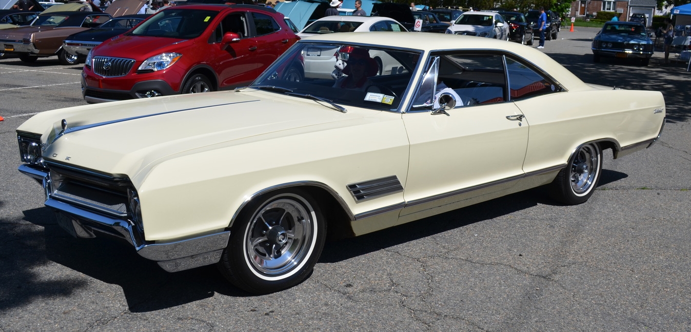 1966 Wildcat Custom Hardtop Coupe