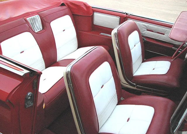 Interior 1960 Buick Electra.jpeg
