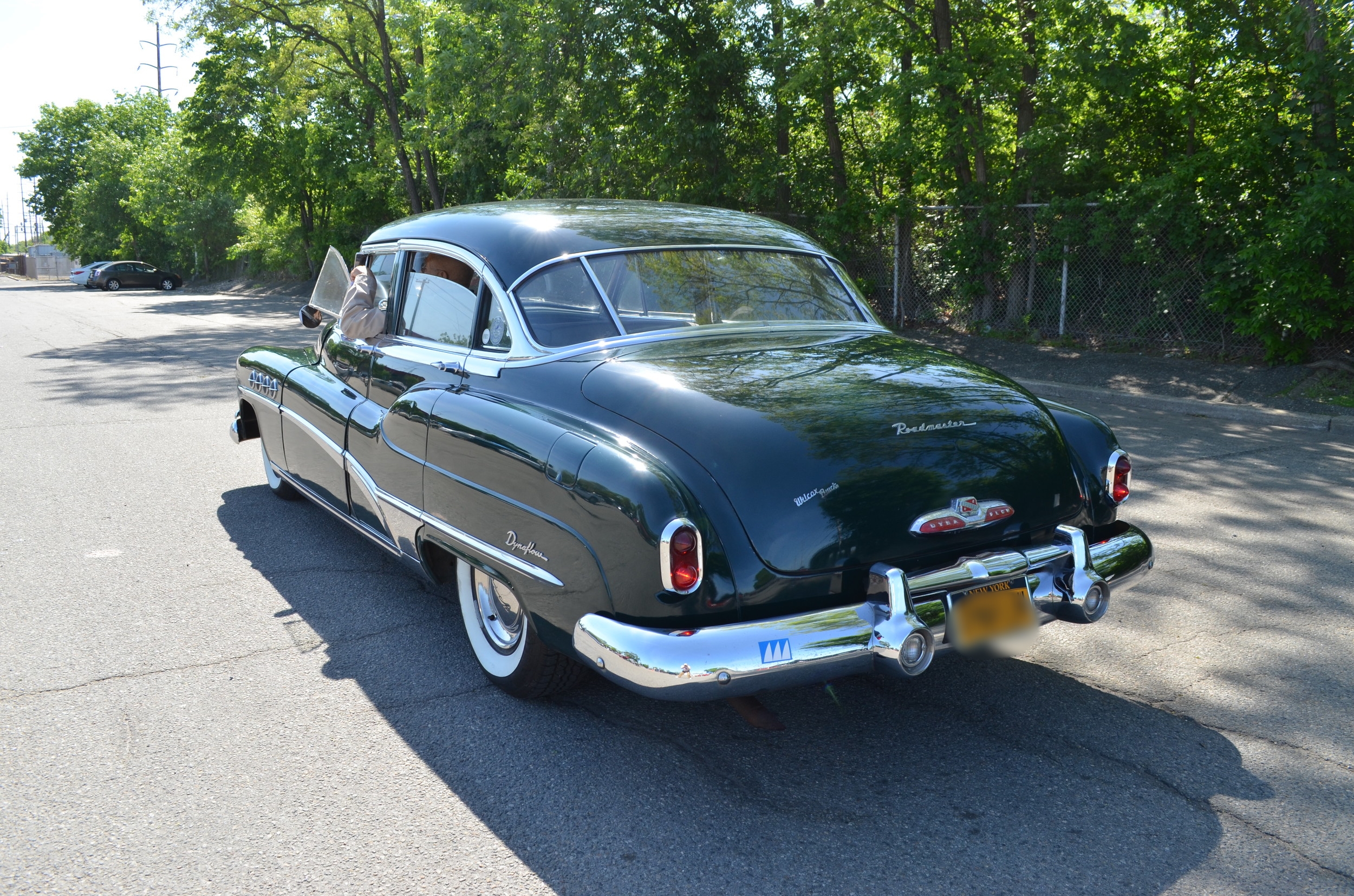 Allan Warren: 1951 Roadmaster Riviera Sedan