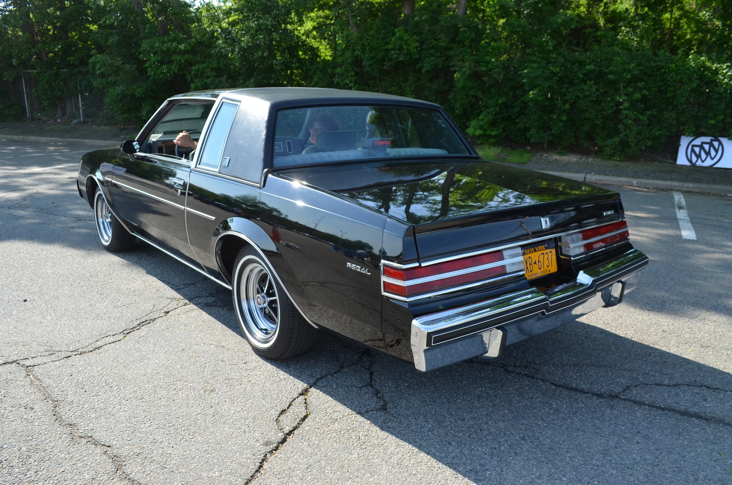 Andy Kollos: 1986 Regal 2 Dr. Coupe