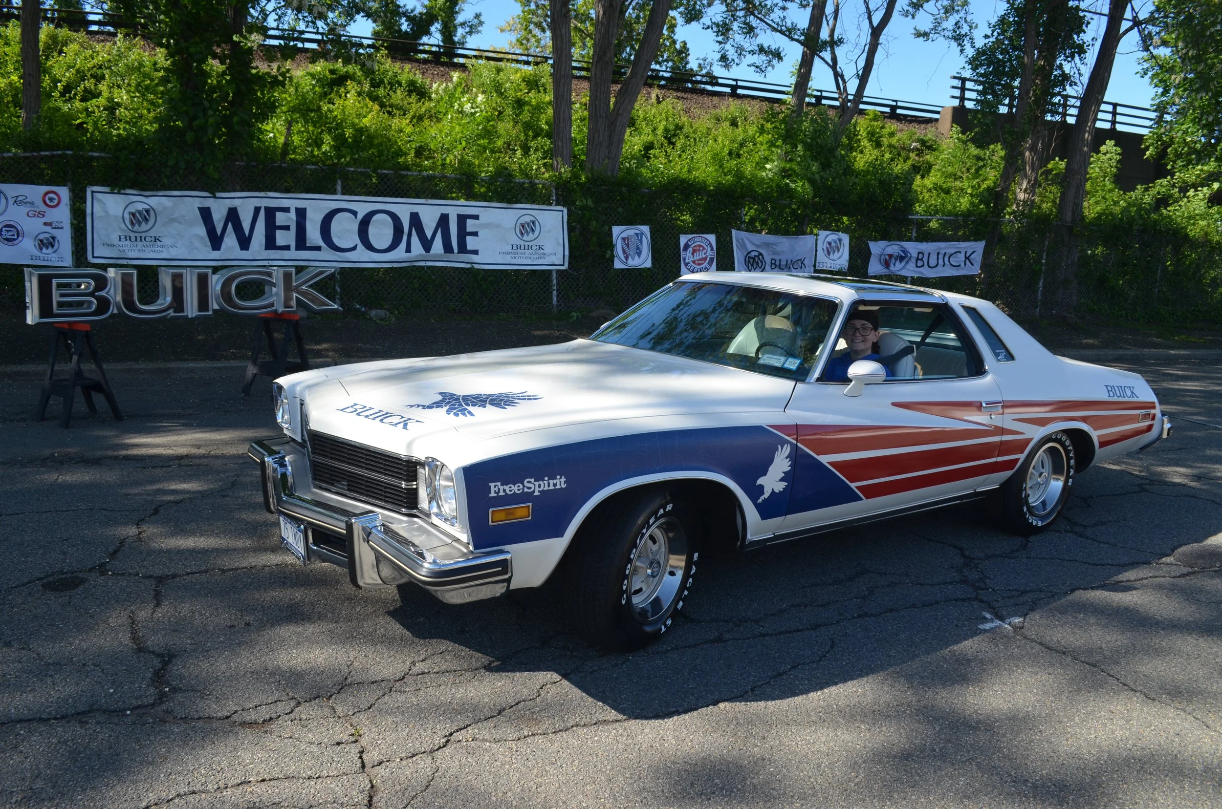 1975 Century Indy 500 Pace Car Replica