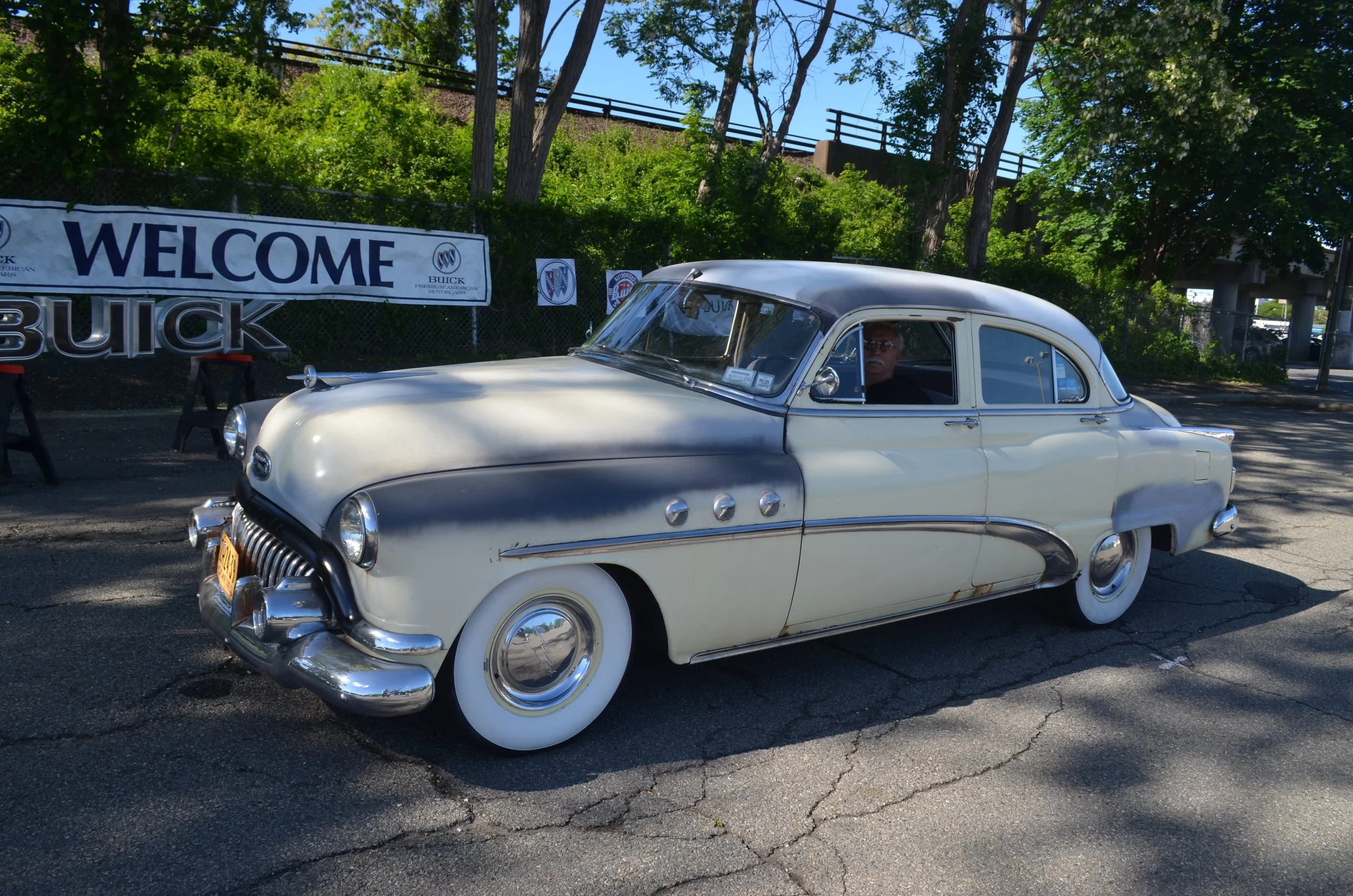 1952 Special 4 Dr. Sedan