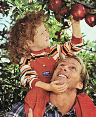 Teaching your children where there fruit comes from and what an apple tree looks like is very key to their awareness of why we need small family farms and farmers.  Small family farms are sadly on the decline and the only way for farmers to mai…