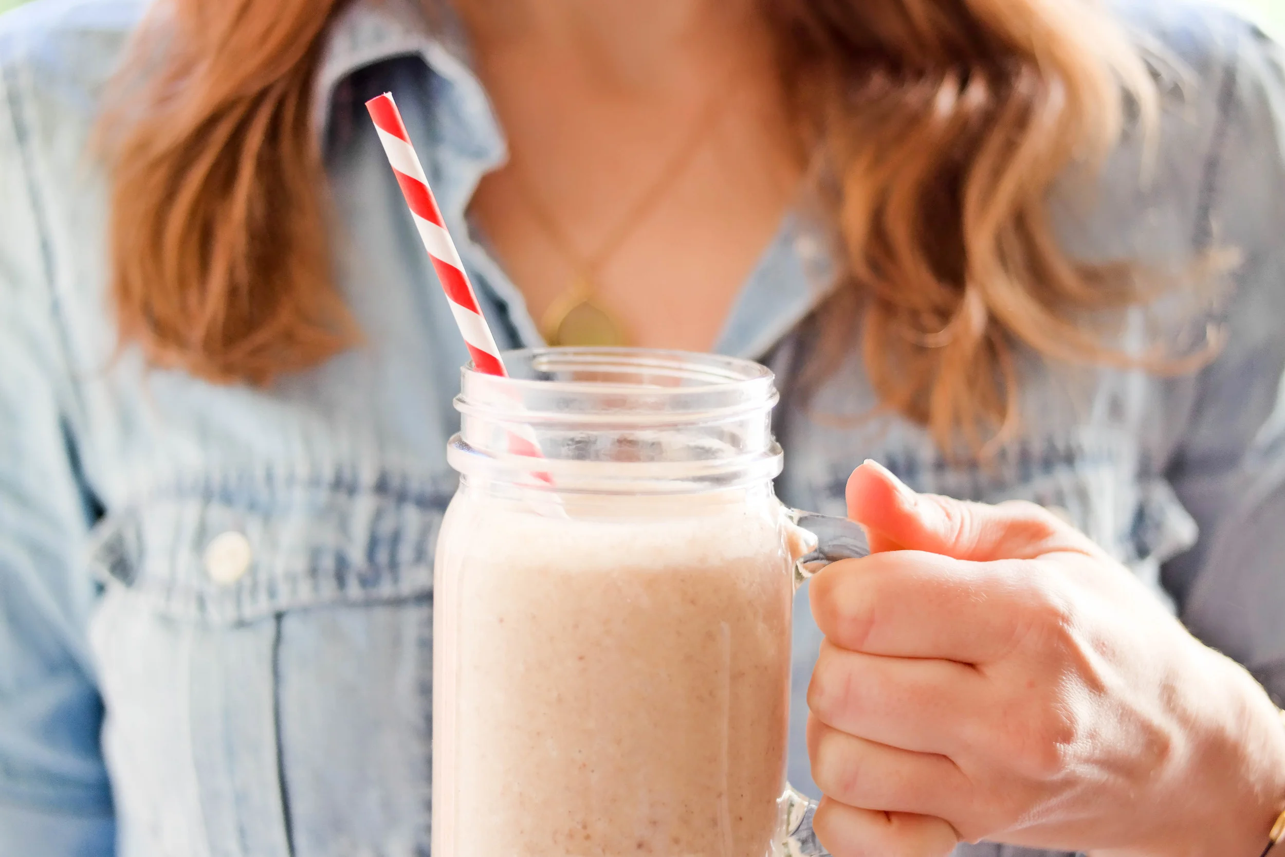 Cinnamon and Date Shake 