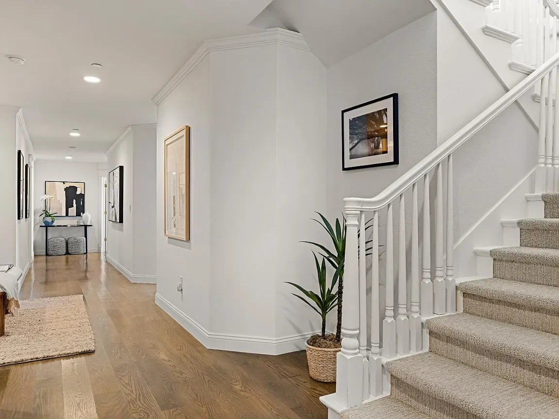 6 Oak Park Drive, Novato.webp