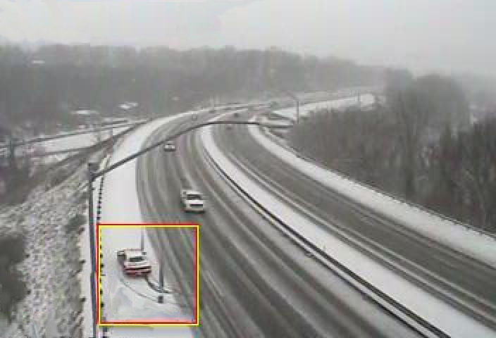 TrafficVision™ detected a vehicle that spun out due to icy conditions. Winter weather can make driving dangerous, and TMCs can receive real-time notifications for incidents on the highway in all weather conditions.