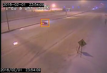 TrafficVision video analytics detect a stopped vehicle on a snowy median. An incident notice is immediately pushed to the TMC operators.