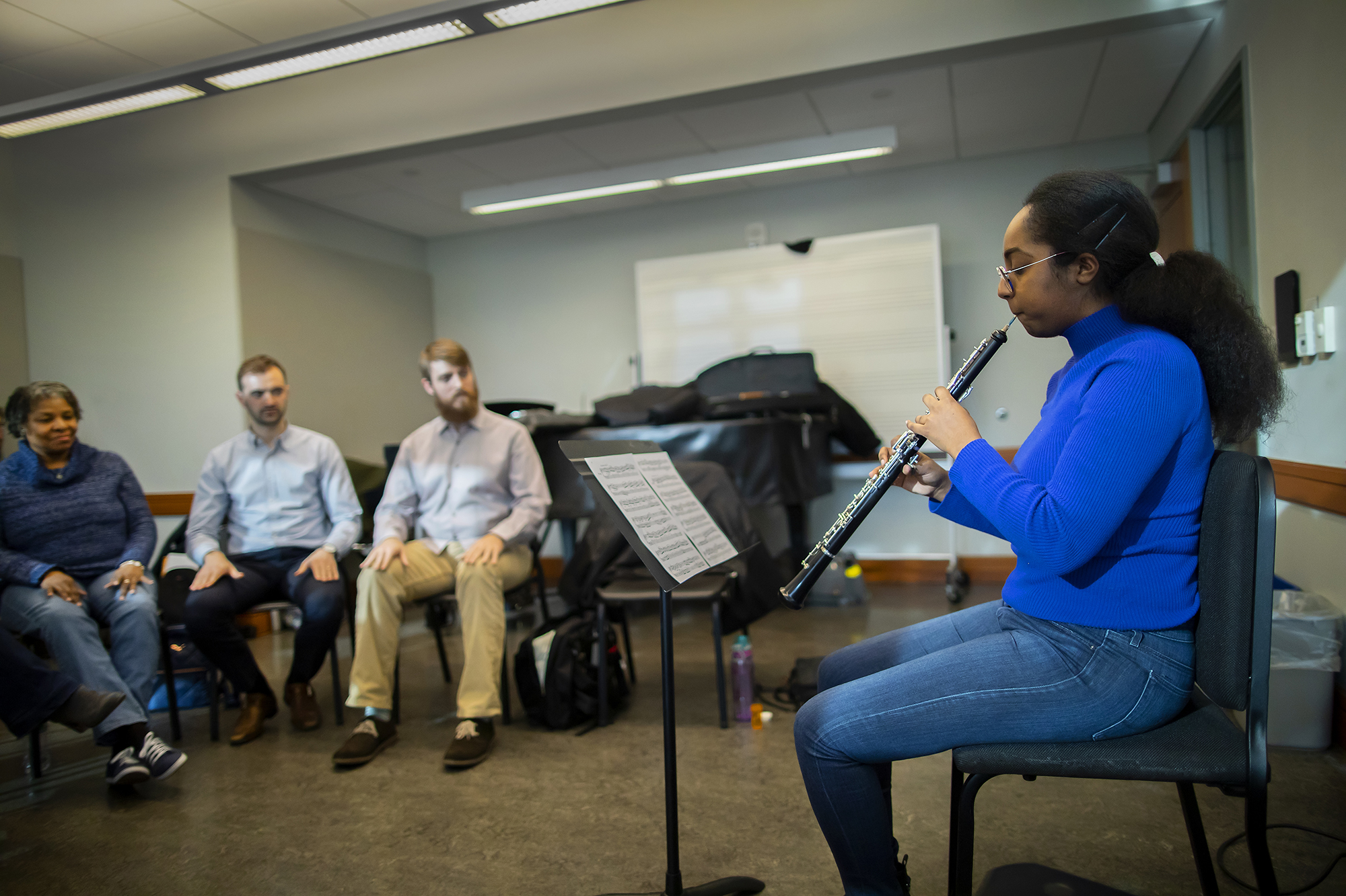  Oboist Sarrah Bushara performs at a Creative Expression Through Music session. Photo by Eric Sucar/Penn University Communications. 