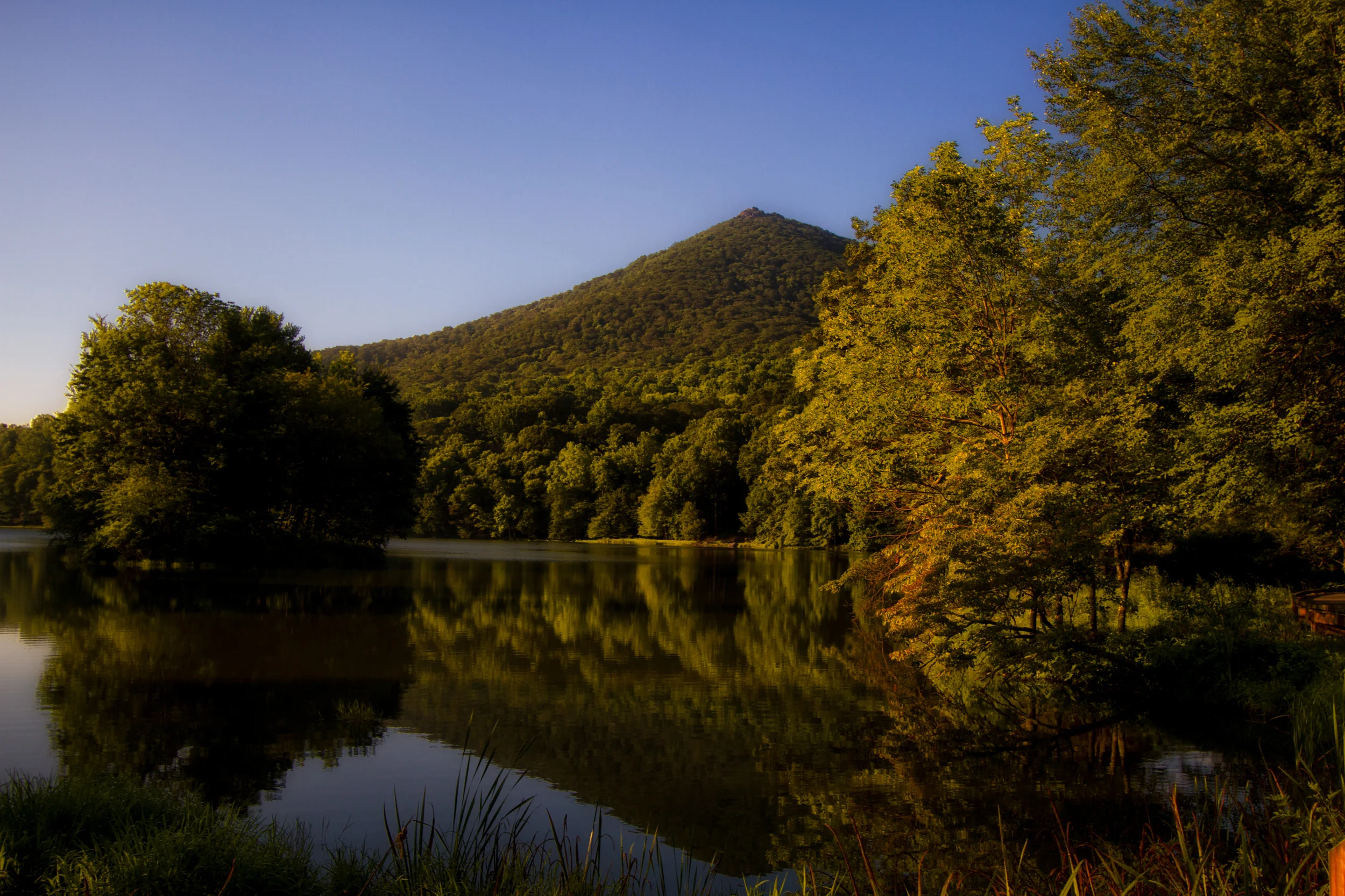 Sharp Top-Peaks of Otter