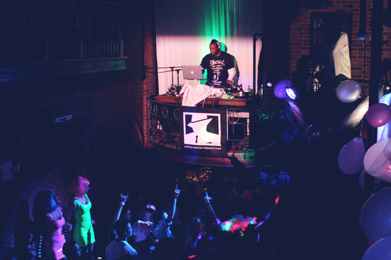 crowd.jpg