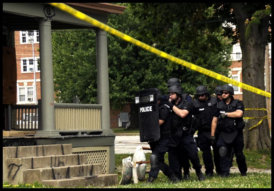 062711_SWAT practice_028.jpg