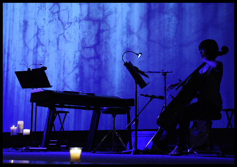 052711_Prayer for Joplin_002.jpg