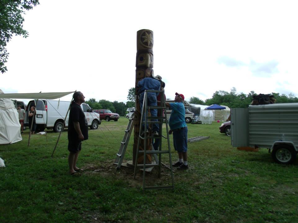 Celebrating our children 40 singin crow setting totem.jpg