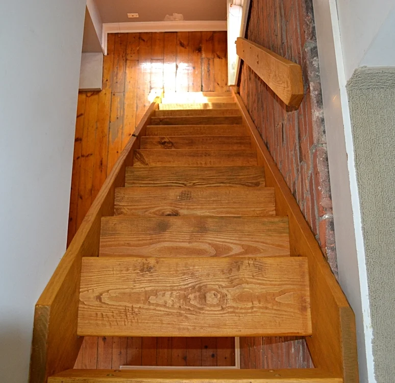 open staircase 3.jpg