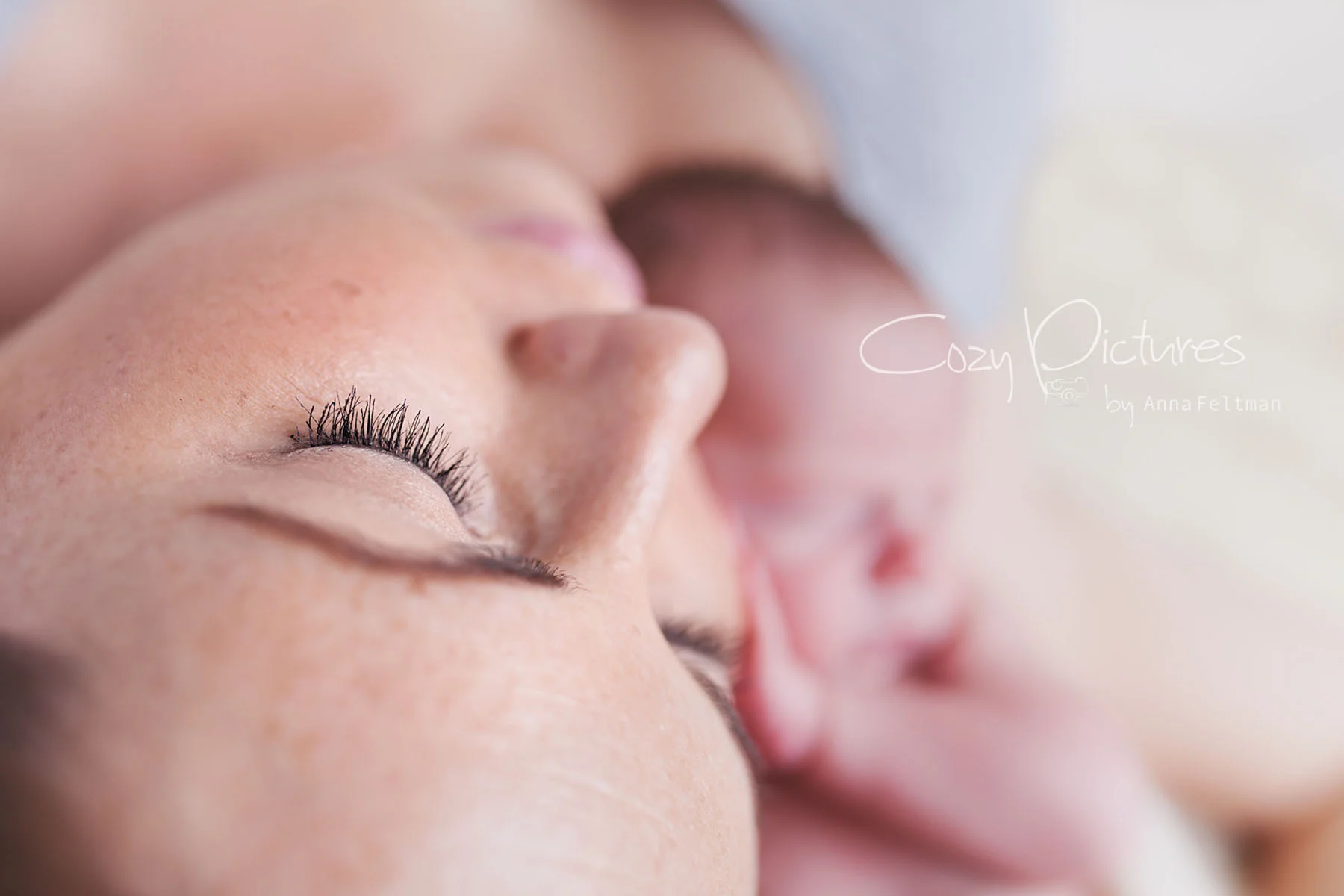 Orlando Newborn Photographer_9.jpg