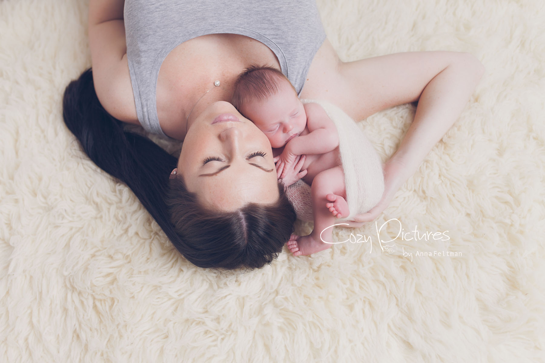 Orlando Newborn Photographer_11.jpg