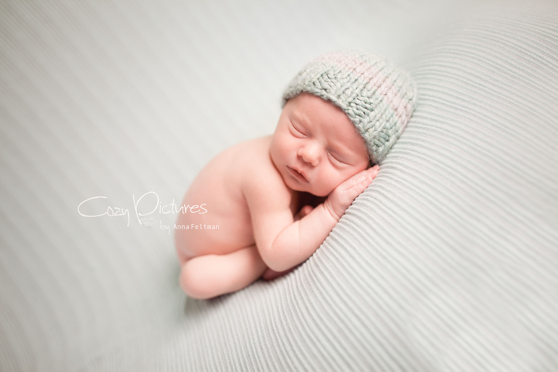 Orlando Newborn Photographer_13.jpg