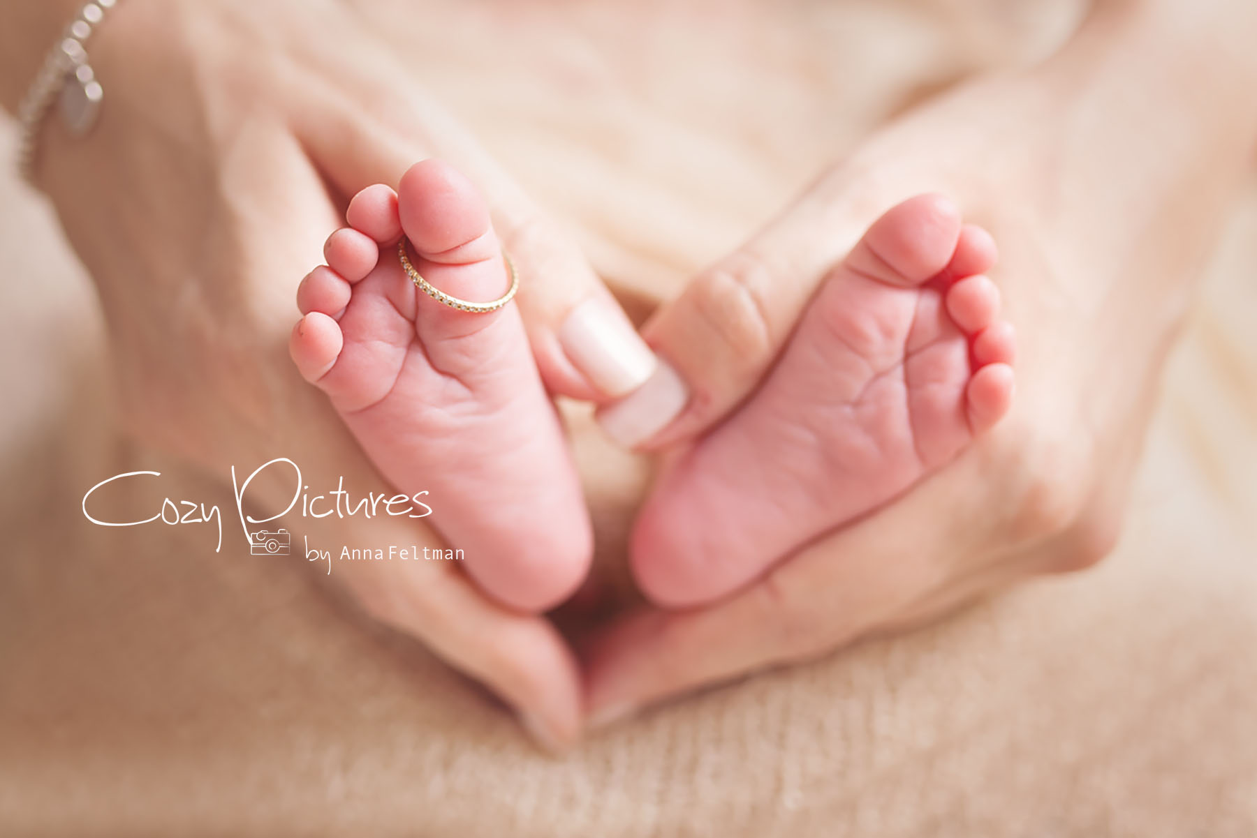 Newborn Orlando Photographer_1.jpg