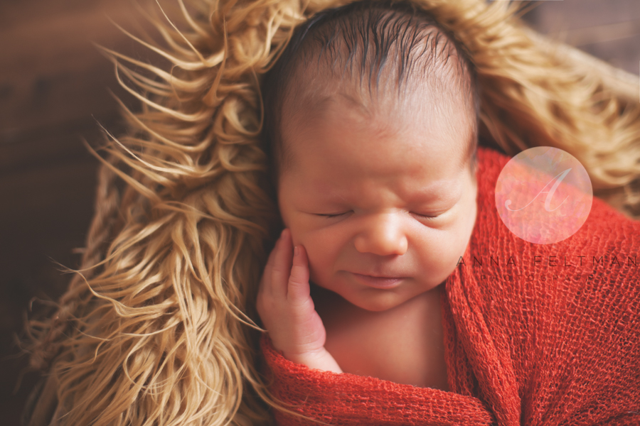 Baby smiling newborn orlando.jpg