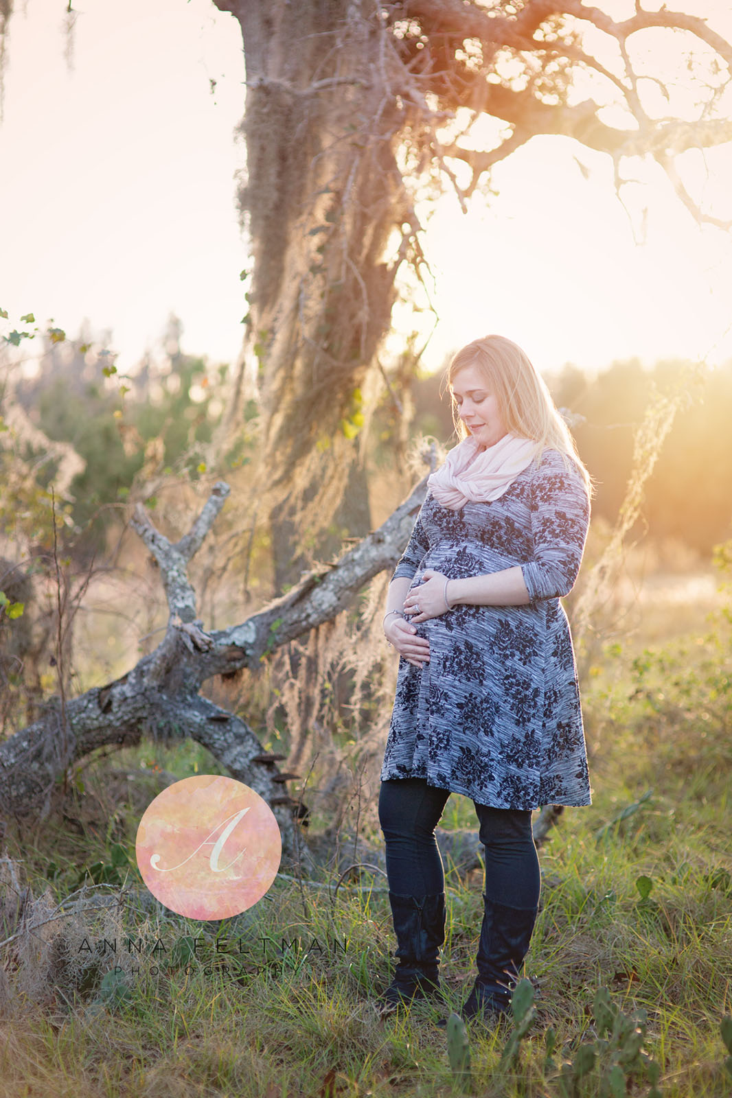 Clermont Maternity Photographer.jpg