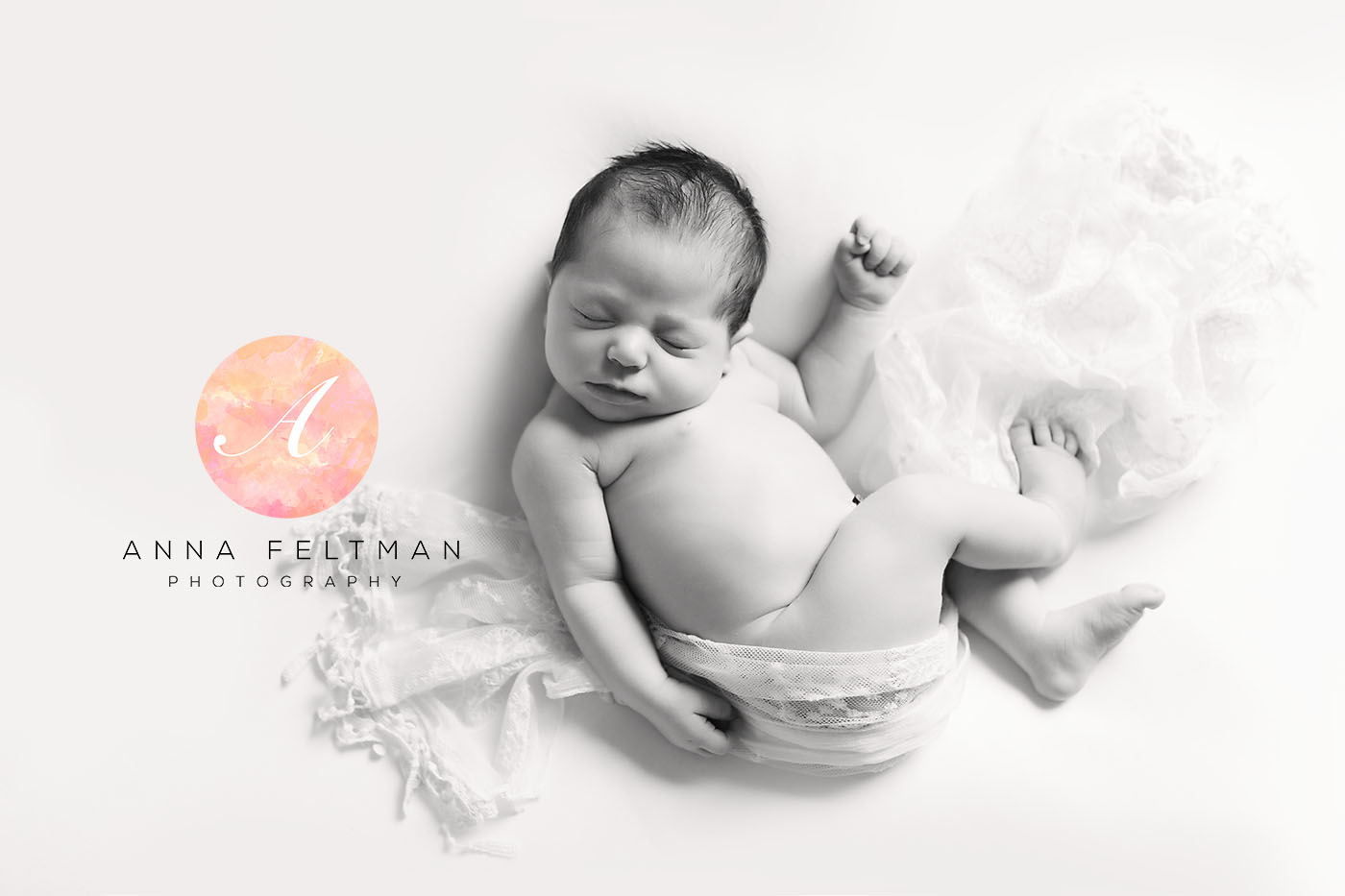 Newborn Photographer Longwood Orlando.jpg