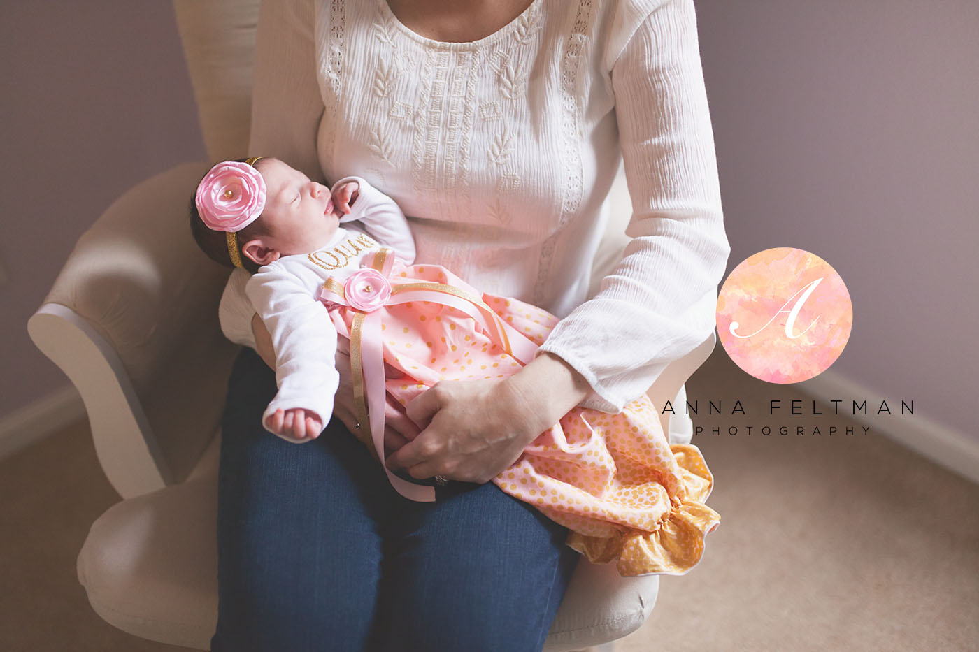 Lifestyle newborn Photographer Winter Park.jpg