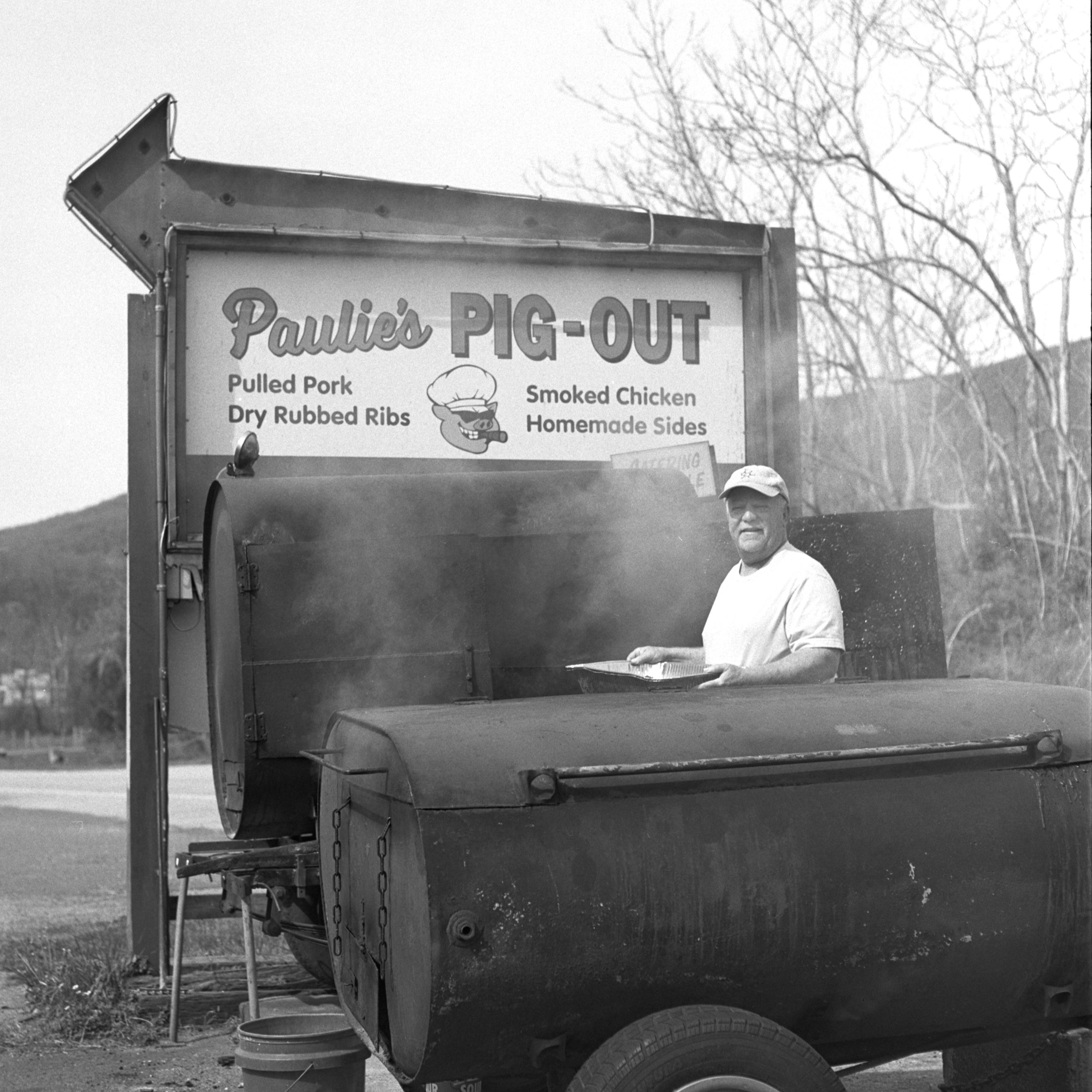 Paulie, Paulie's Pit Out, Alton, VA