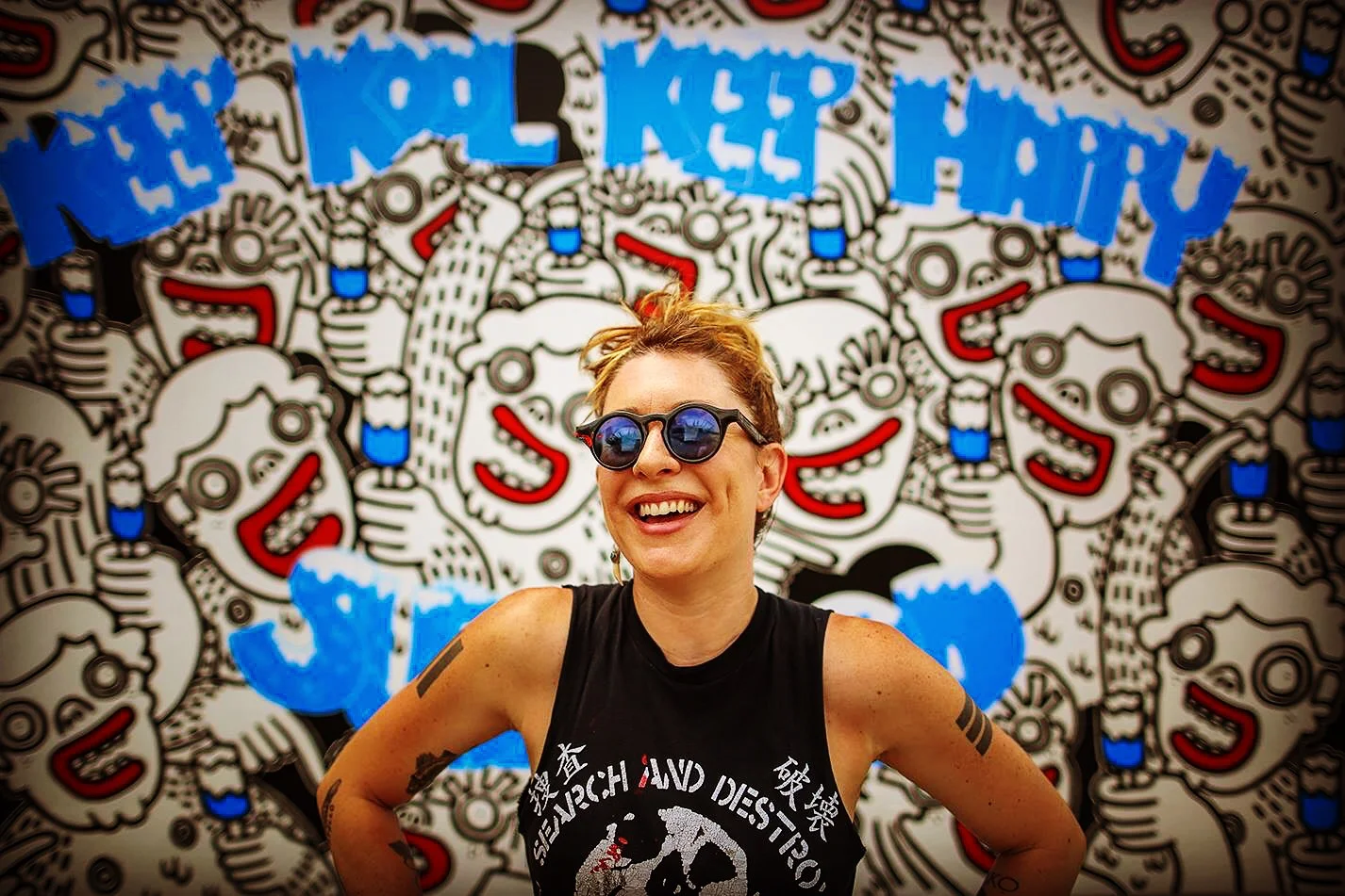 LOVE THIS SHOT BY http://amurica.com/ . IT REALLY CAPTURES HOW HAPPY I AM TO BE DONE WORKING IN THE HOT SUN!