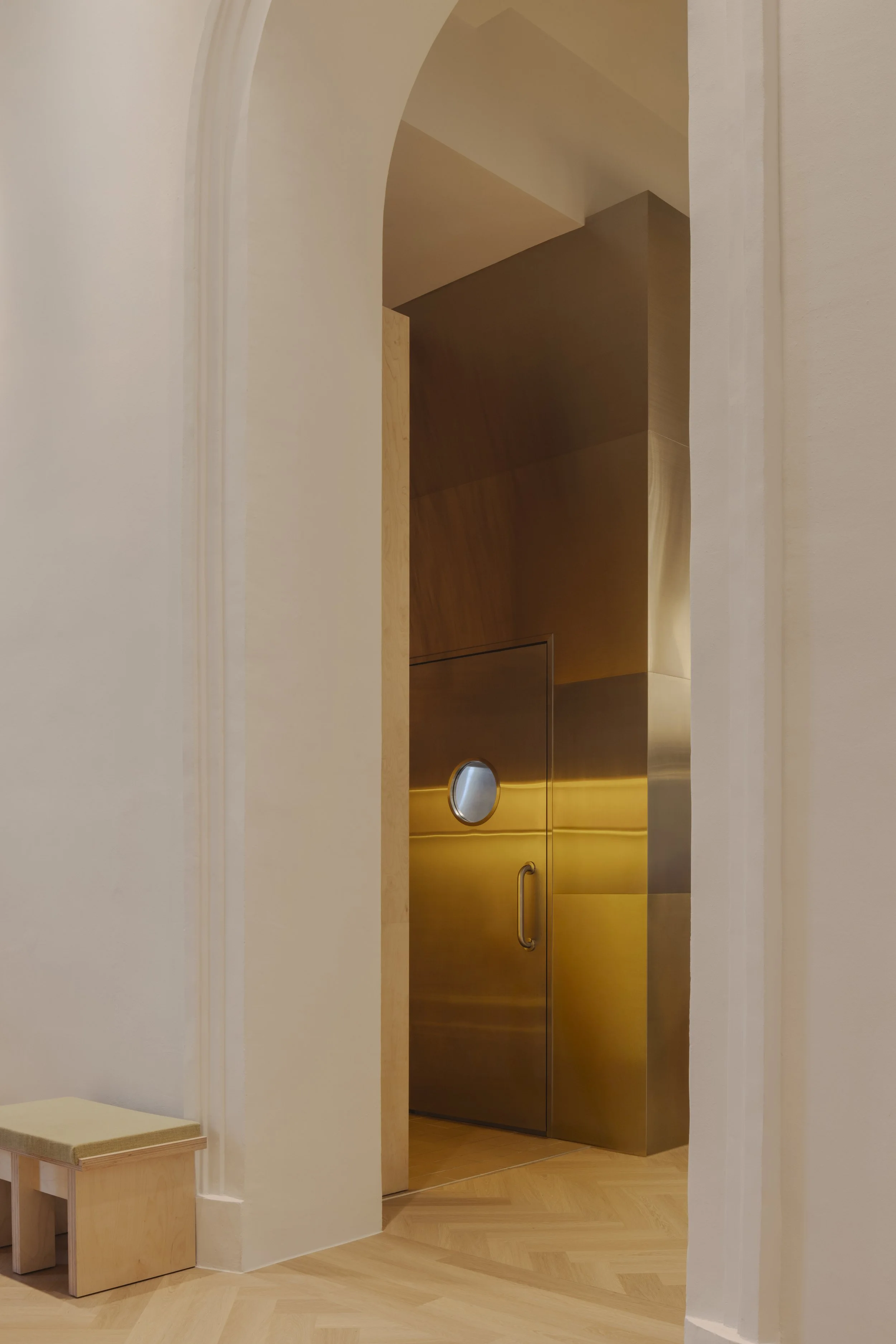 Hui Designs - Dame-24.jpg