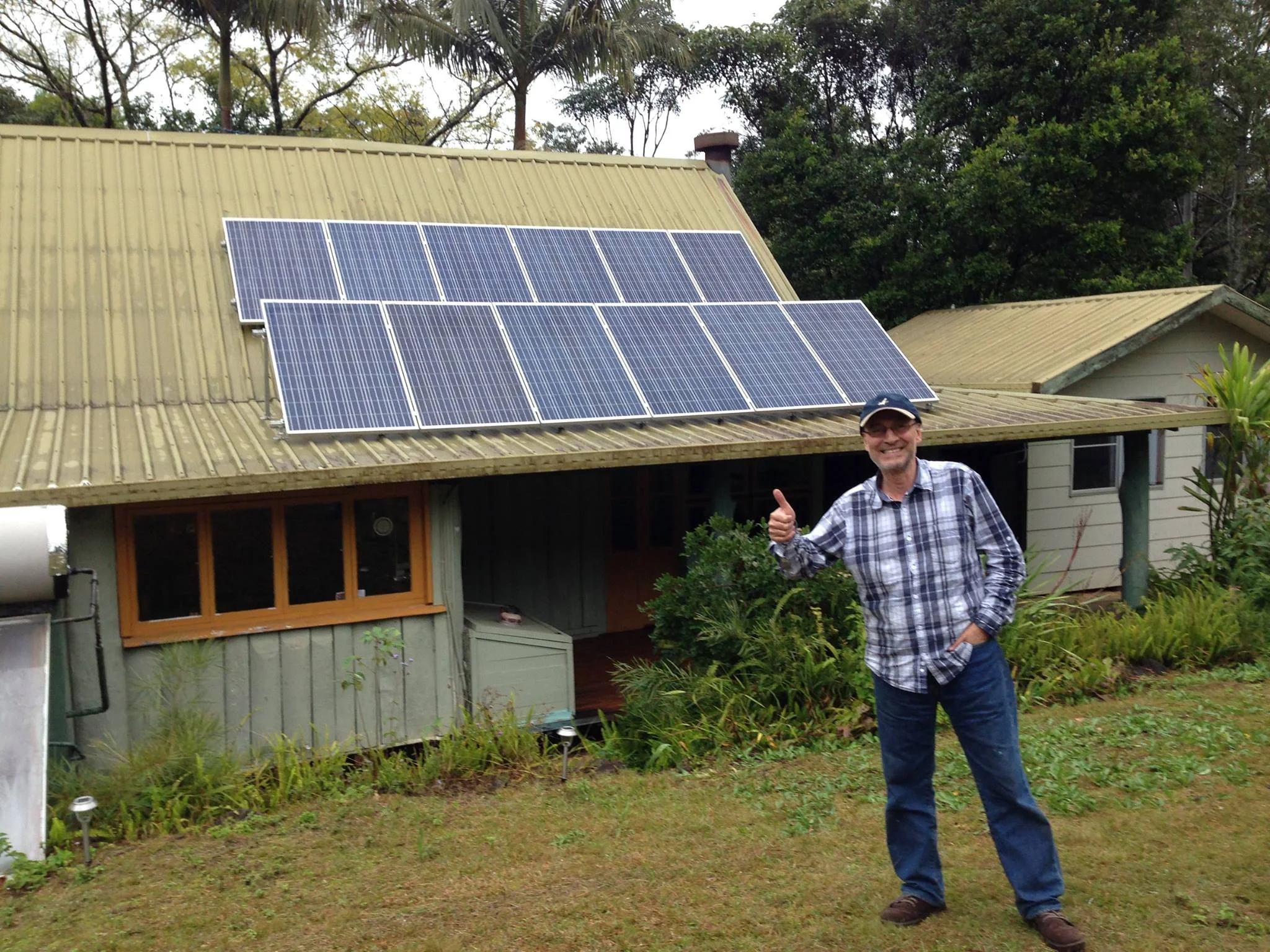 Geoff's 3kw system, norther NSW . Working well.