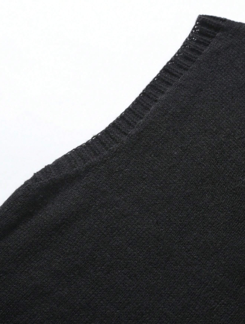 Black Knitted Vest 0.5.PNG