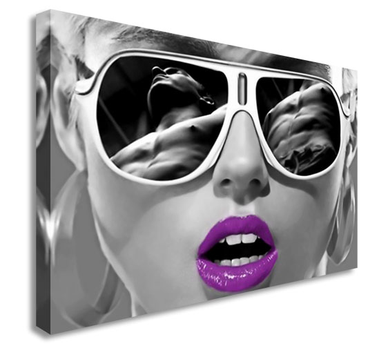 Pink Lips Hot Girl & Guy