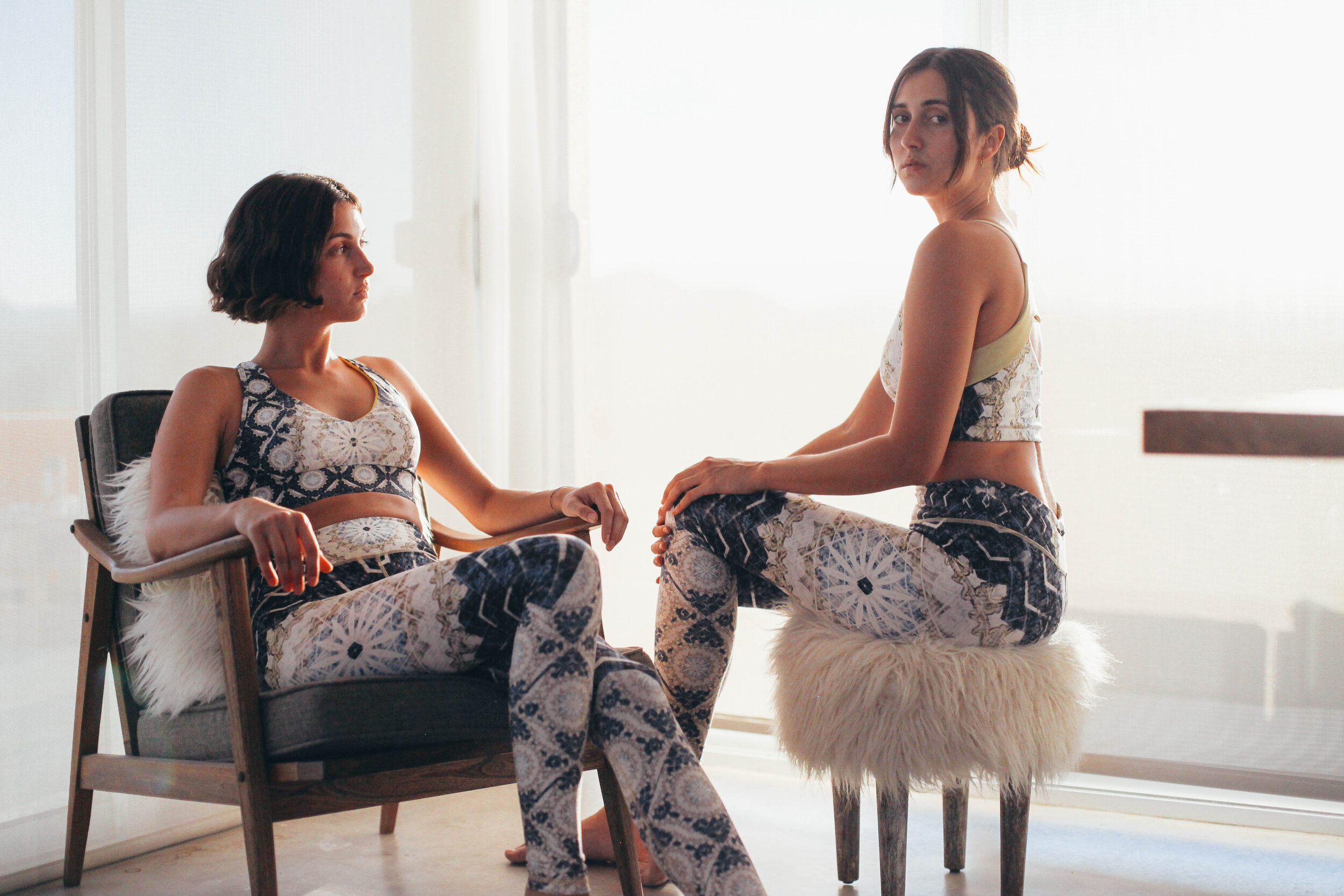 Yoga Store NZ - Wolven Legging