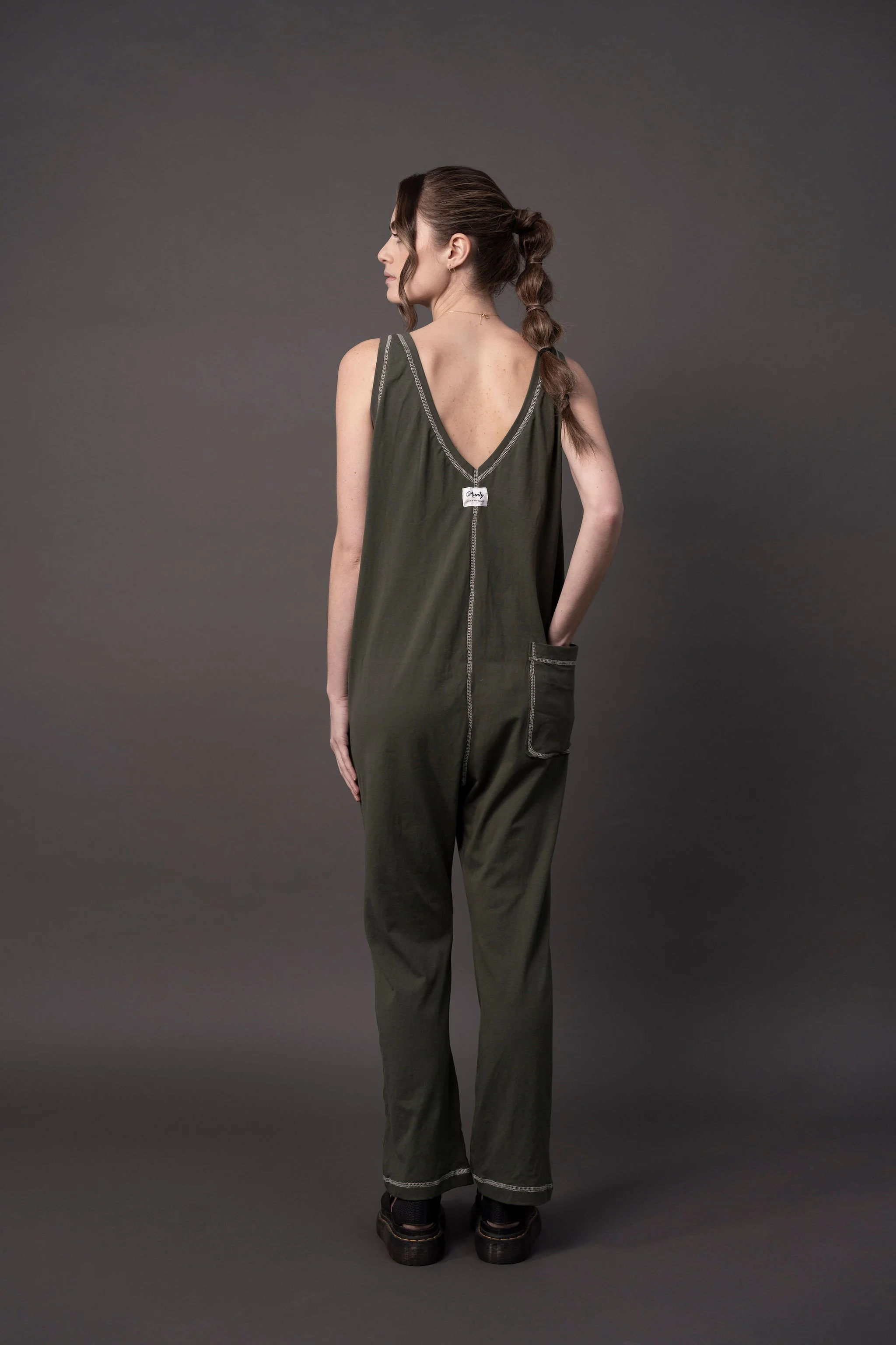 profile singlet back olive.jpg
