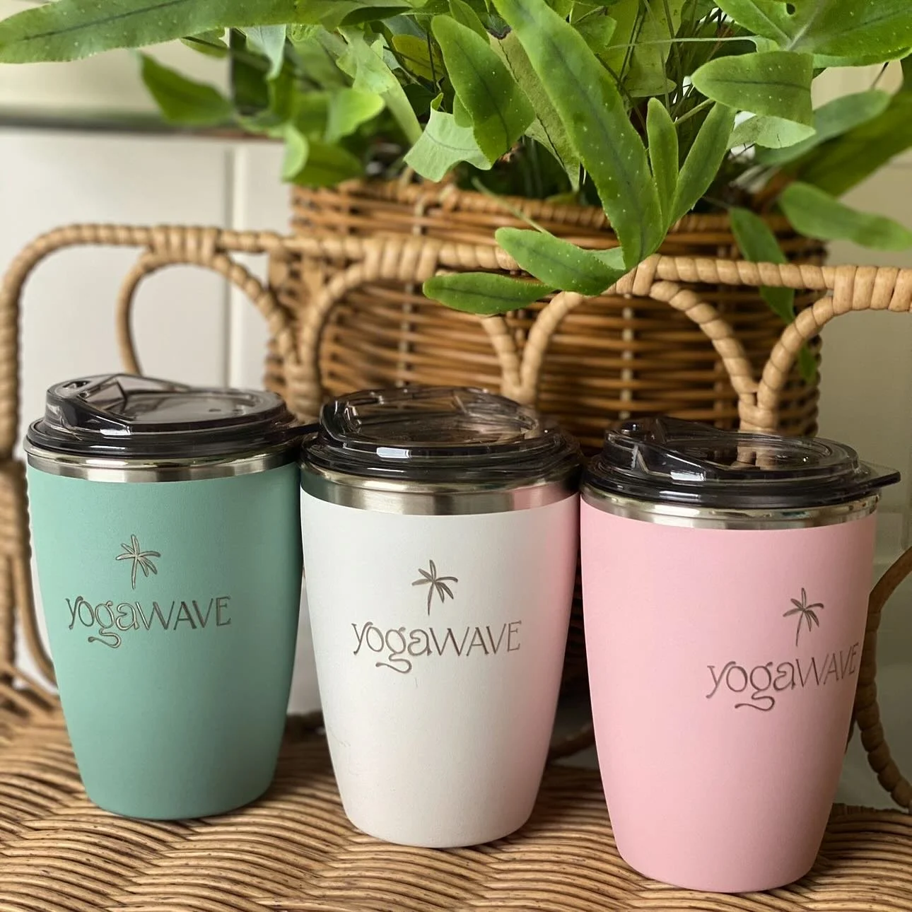 Couply keep cups left up for grabs!! @bulletcup keeps coffee hot for a few hours, perfect for mum life 😉