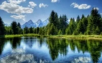 peaceful-lake.jpg