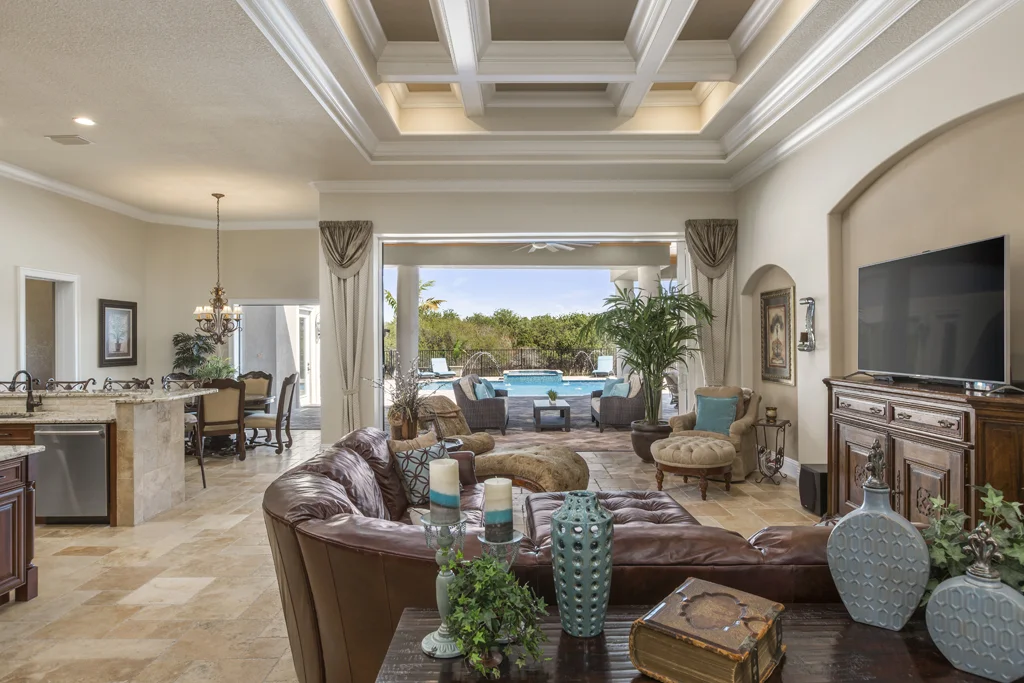 Family Room.jpg