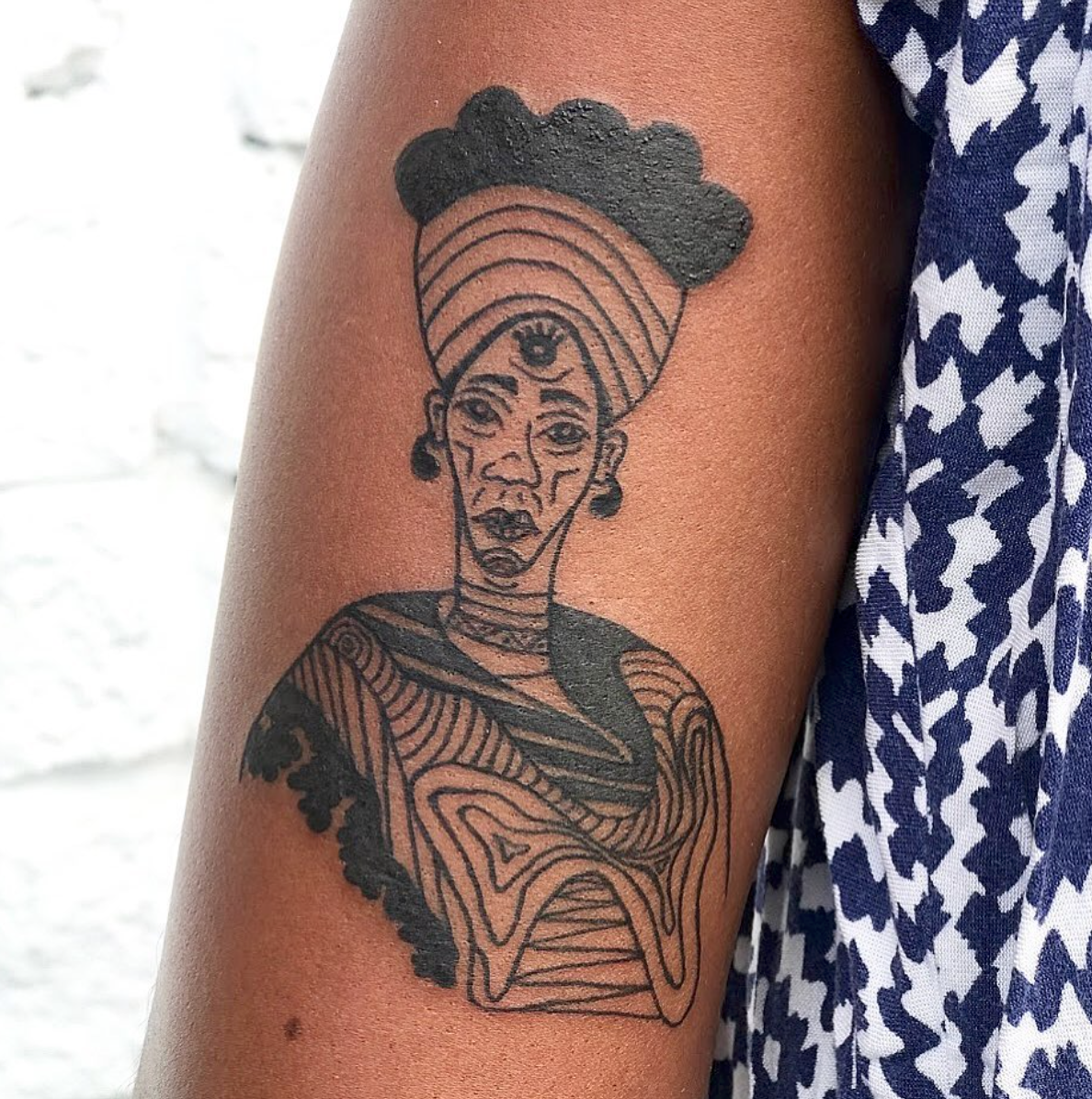 Nefertiti Custom Tattoo - YouTube