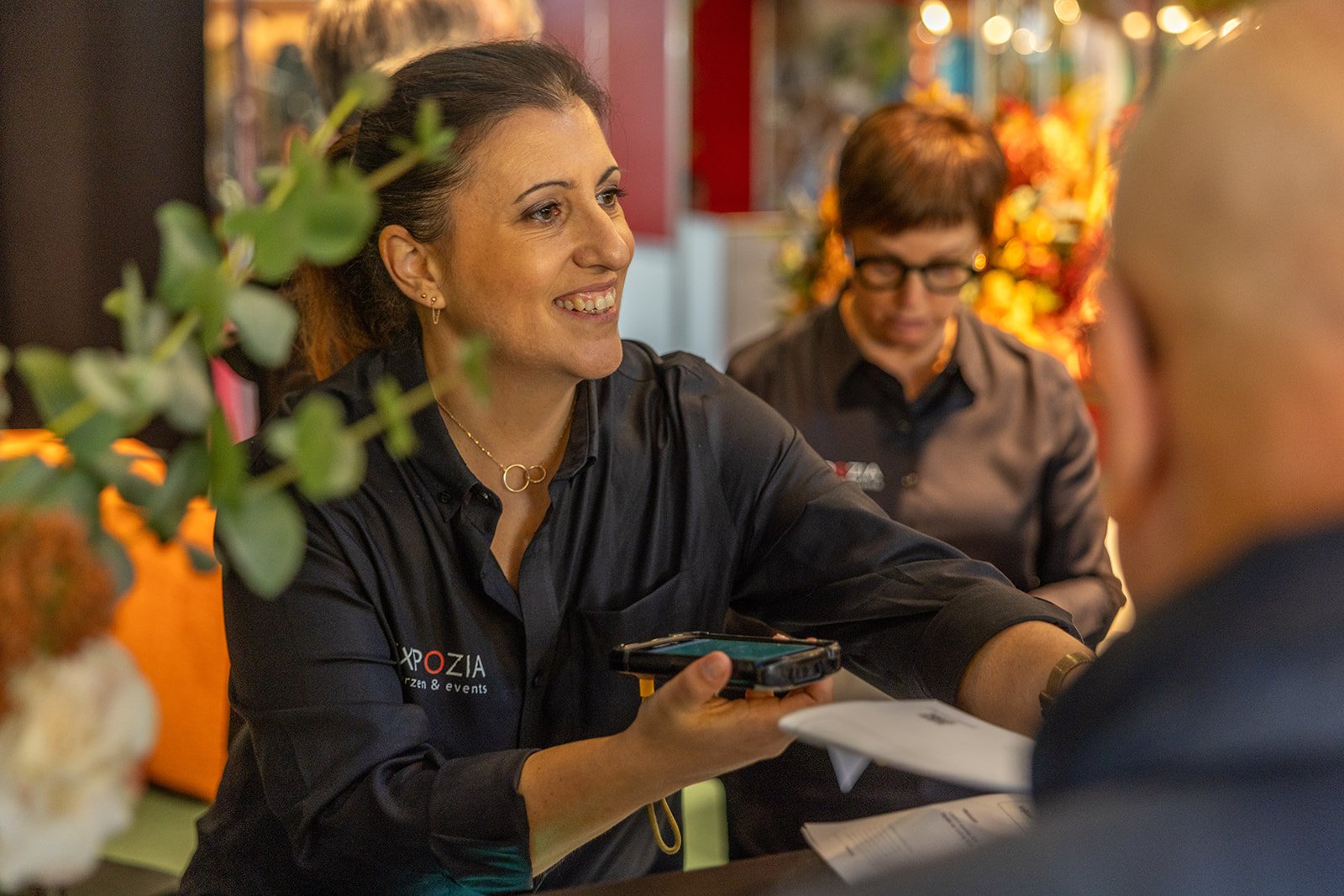 Sfeervolle workshop en interactie tijdens Living Today 2025, vastgelegd door een eventfotograaf.