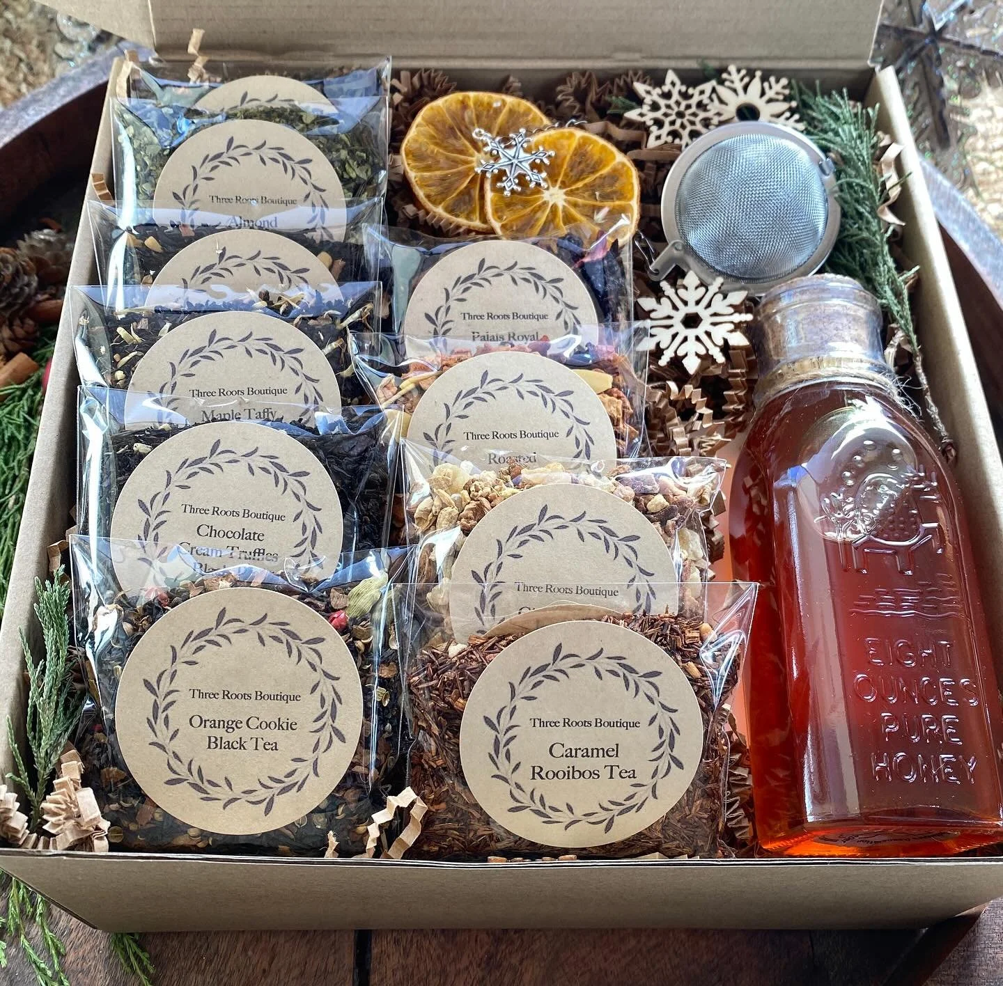 I know you know what's coming! In just 10 short days we kick off our holiday season here in the shop! Many of our holidays teas are already available, and 👀 we will have 3 new flavors to try November 1st. 🎄🫖

If Marshmallow Pumpkin or Apple Cider 