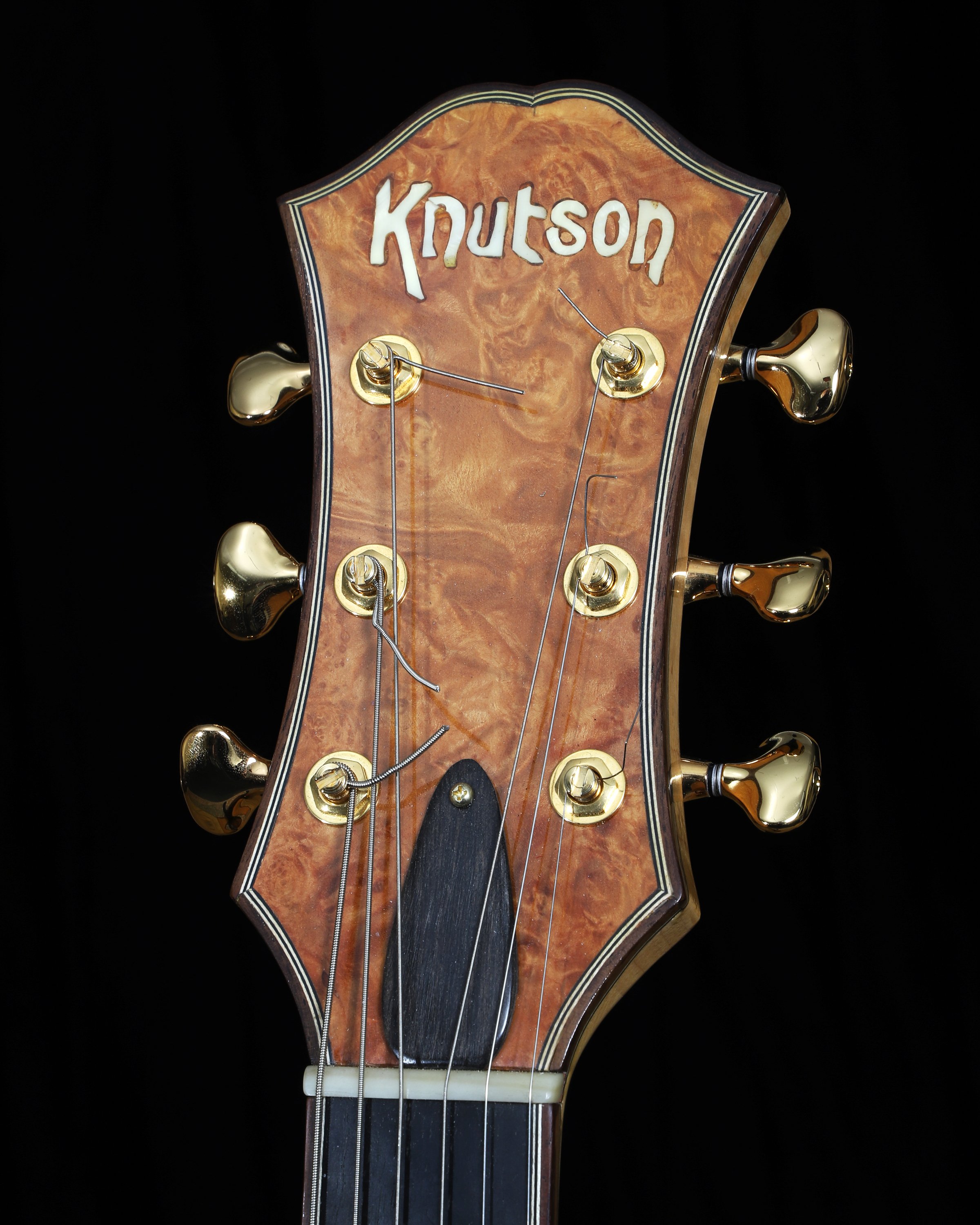 Knutson guitars Mar 27 2021 photo copyright Michael G. Stewart29.jpg