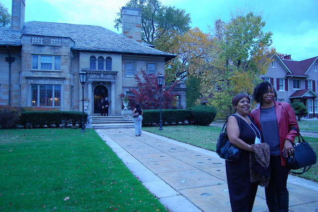 Sat Night_Fisher Mansion Tour_22481924826_f6b2facf49_z.jpg