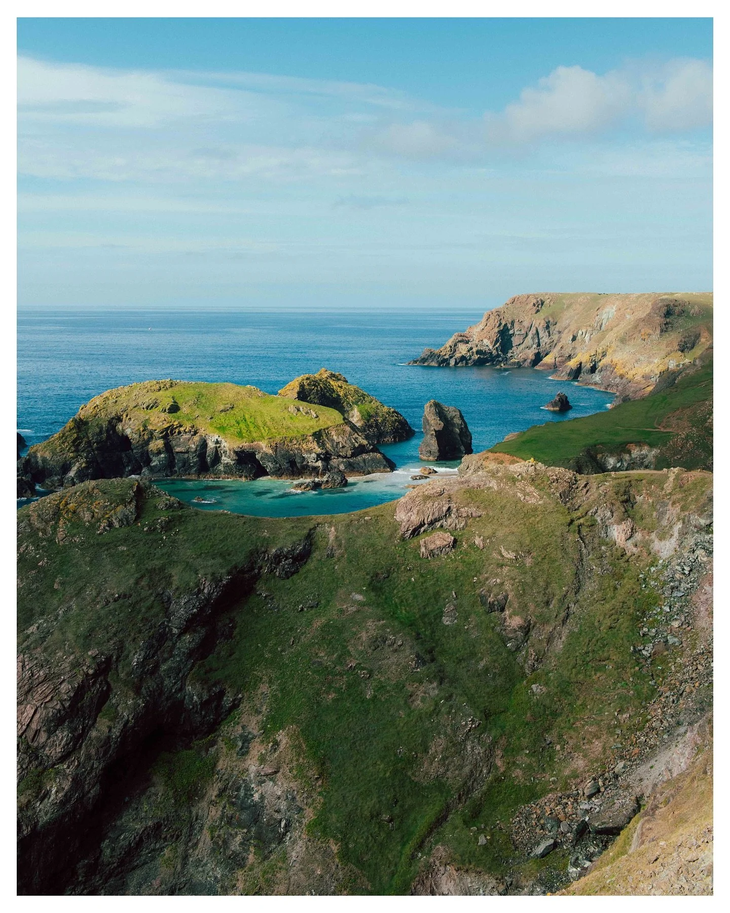 A morning at Kynance Cove 🌊 

______

best beaches in cornwall, exploring cornwall, scenic drives in cornwall, south west coast path, kynance cove, the lizard, cornwall day trips, cornwall photography, coastal walks cornwall, cornwall sunset spots, 