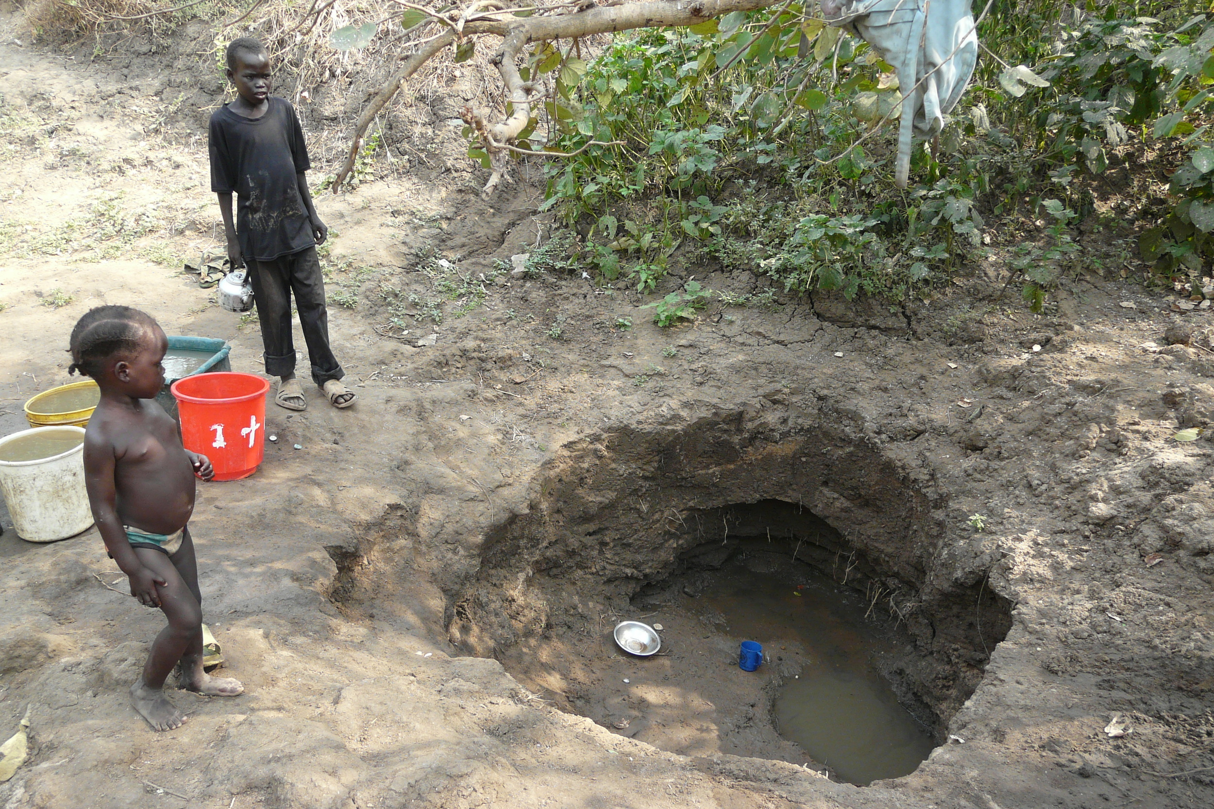 Hand dug well in maiwut, south sudan