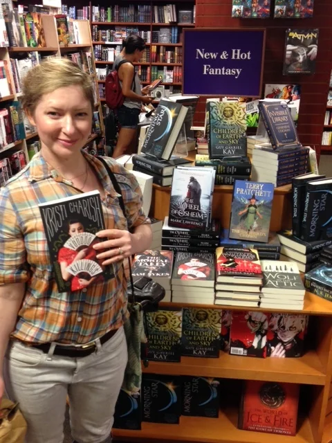 Stealth signing my books at the Rideau Chapters in Ottawa! (photo Alex Renwick).