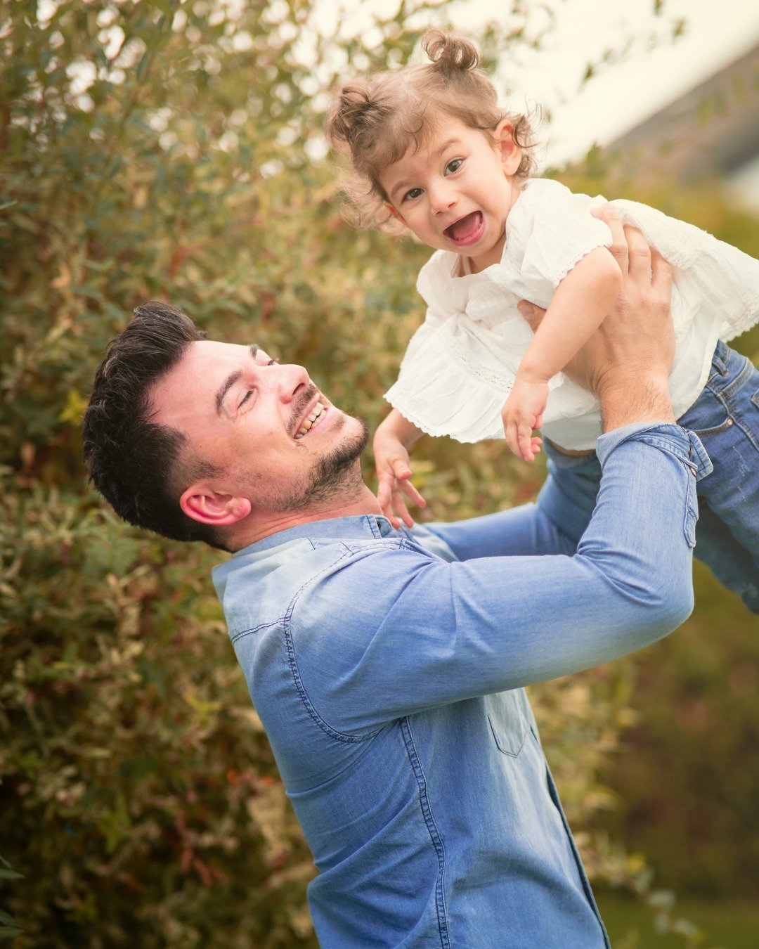 A sudden twinge after lifting your kid? That&rsquo;s often lower back strain&mdash;one of the most common issues we treat in dads (and moms, too).

With chiropractic and acupuncture, we help you heal and prevent future pain.

Book an appointment&mdas