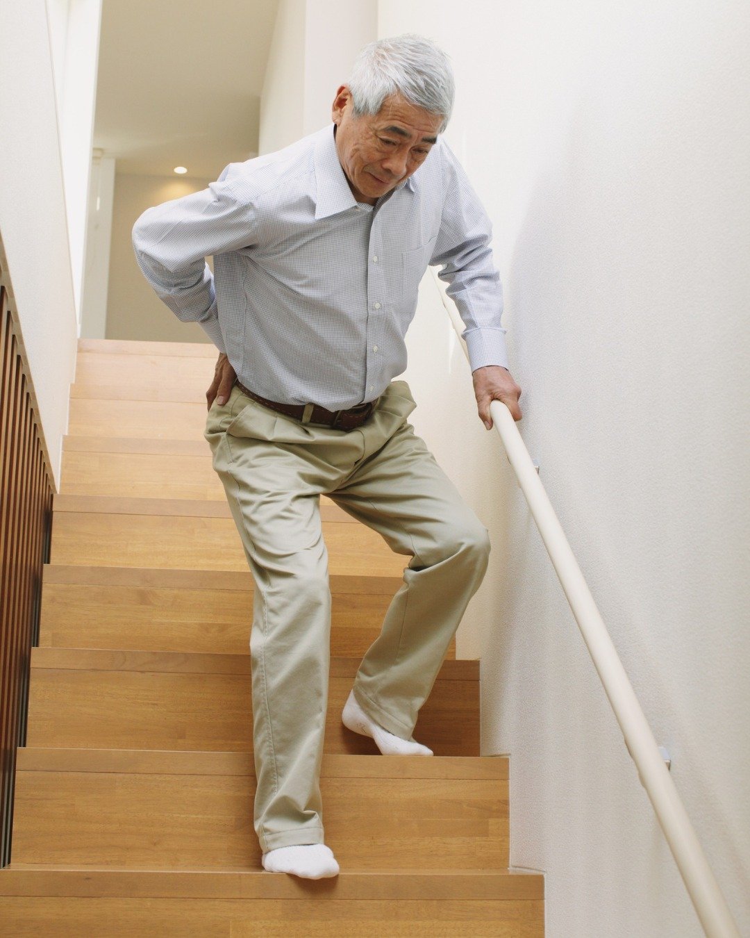 Stiff, sore, and less flexible as you get older? It could be degenerative disc disease.

We offer gentle care that relieves pain and restores motion.

Come see us and start feeling better.